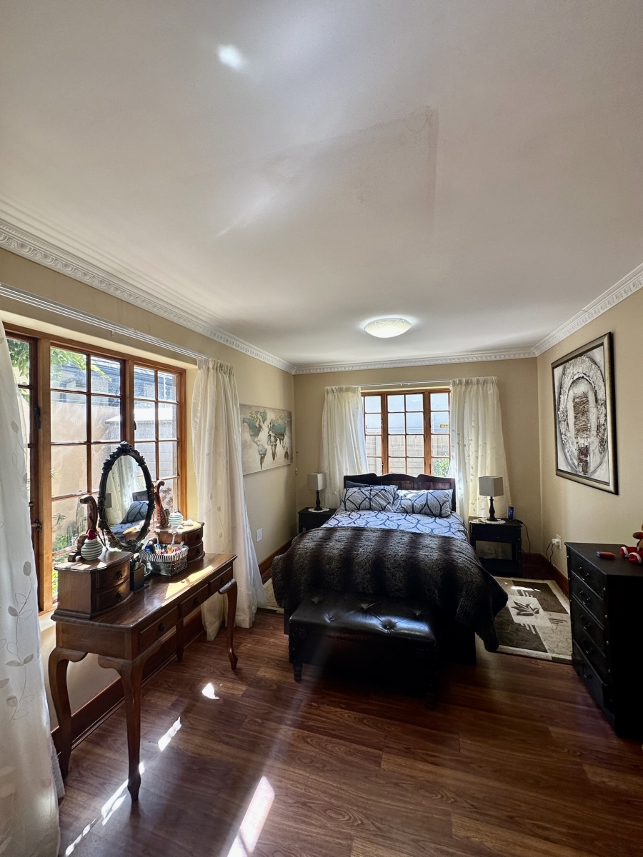 5 Bedroom Property for Sale in Mill Park Eastern Cape